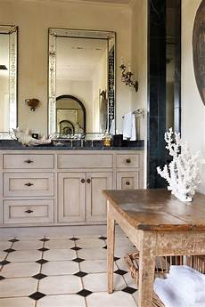 Metal Bathroom Accessories