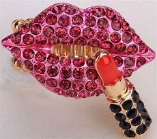 Women's Accessories